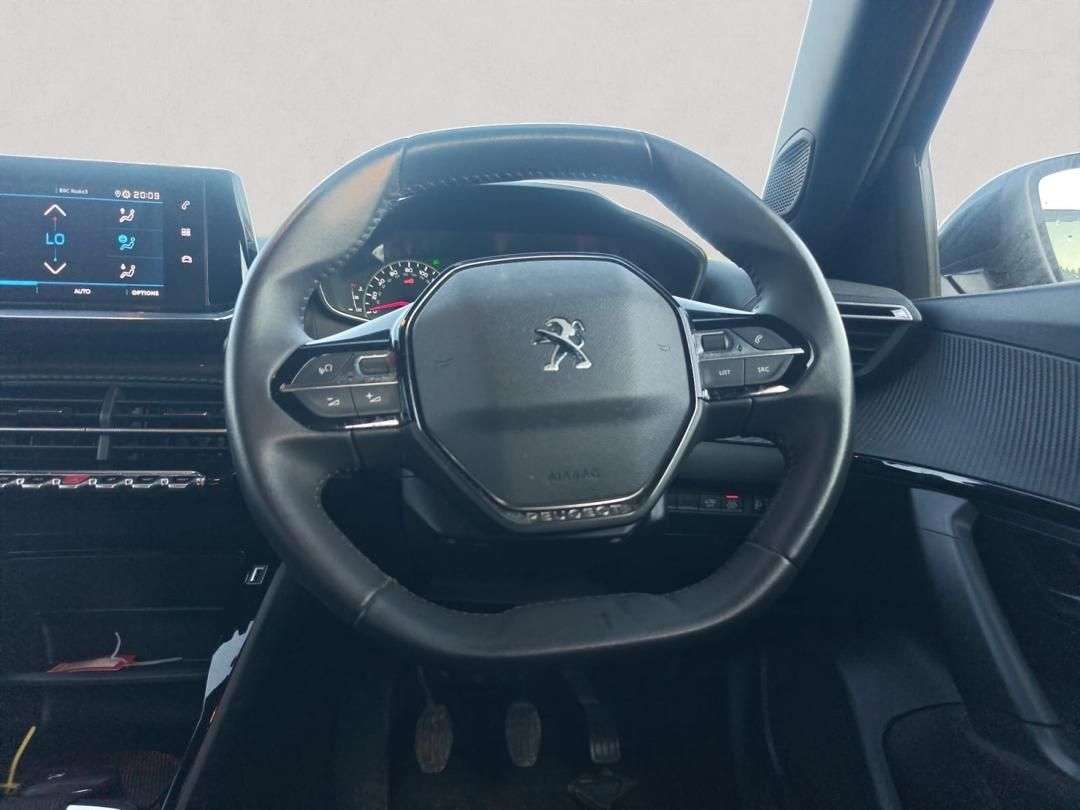 2023 PEUGEOT 2008 2023 PEUGEOT 2008