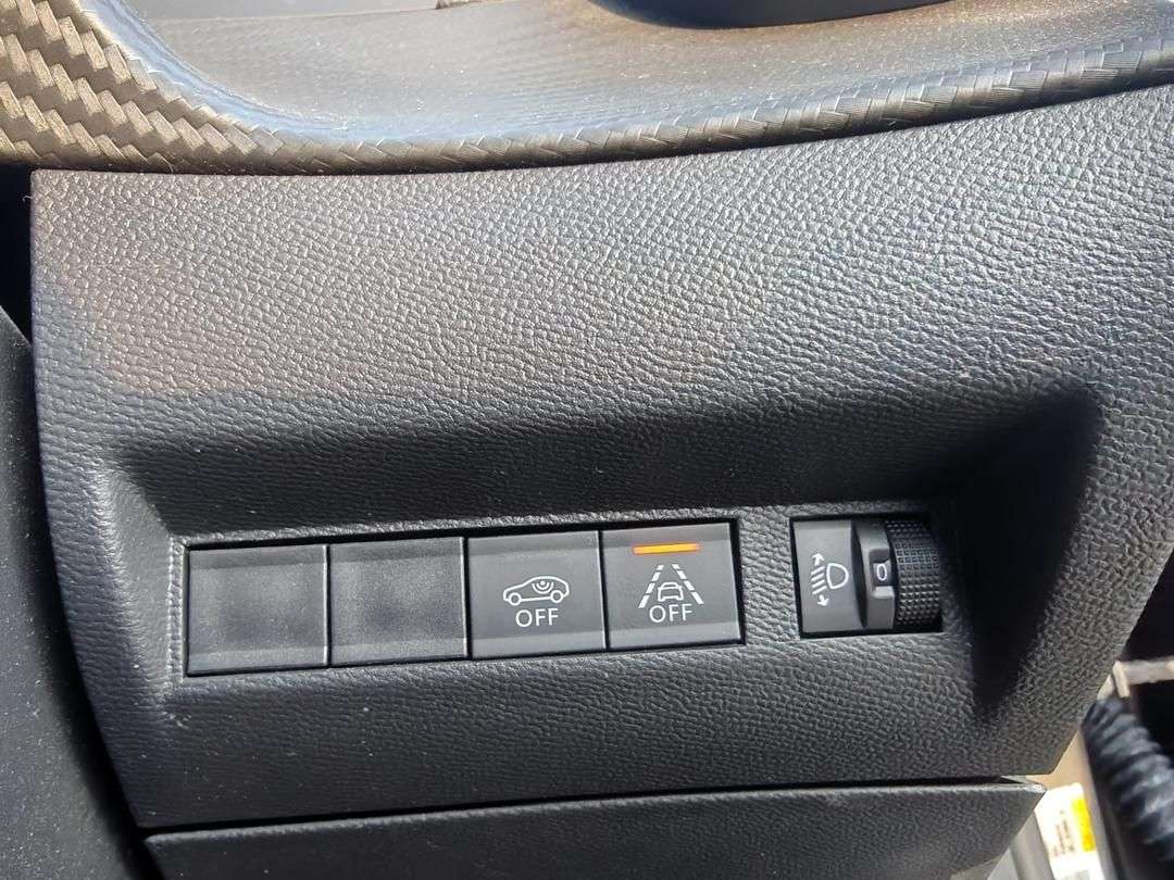 2023 PEUGEOT 2008 2023 PEUGEOT 2008