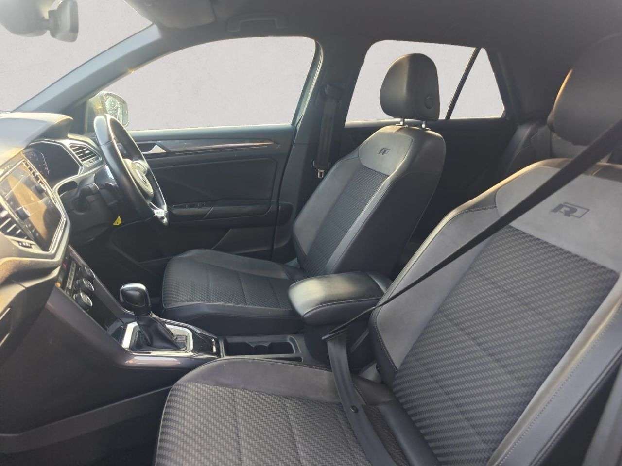 2021 VOLKSWAGEN T-ROC 2021 VOLKSWAGEN T-ROC