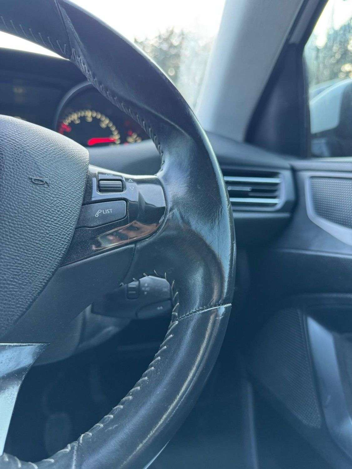 2016 PEUGEOT 308 2016 PEUGEOT 308