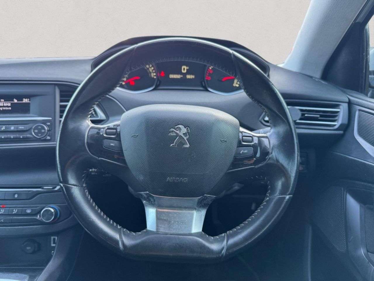 2016 PEUGEOT 308 2016 PEUGEOT 308