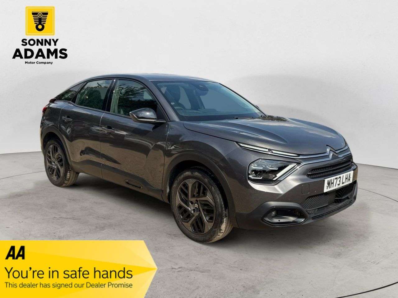 A 2024 CITROEN C4 1.2 PureTech PLUS Hatchback 5dr Petrol Manual Euro 6 (s/s) (130 ps) A 2024 CITROEN C4 1.2 PureTech PLUS Hatchback 5dr Petrol Manual Euro 6 (s/s) (130 ps)