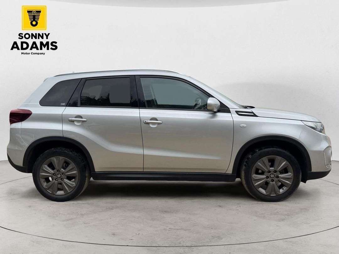 A 2023 SUZUKI VITARA 1.4 Boosterjet MHEV SZ-T SUV 5dr Petrol Hybrid Manual Euro 6 (s/s) (129 ps) A 2023 SUZUKI VITARA 1.4 Boosterjet MHEV SZ-T SUV 5dr Petrol Hybrid Manual Euro 6 (s/s) (129 ps)