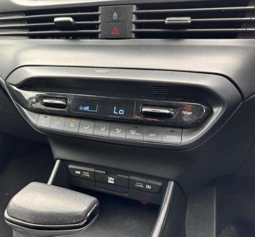 2023 HYUNDAI I20 2023 HYUNDAI I20