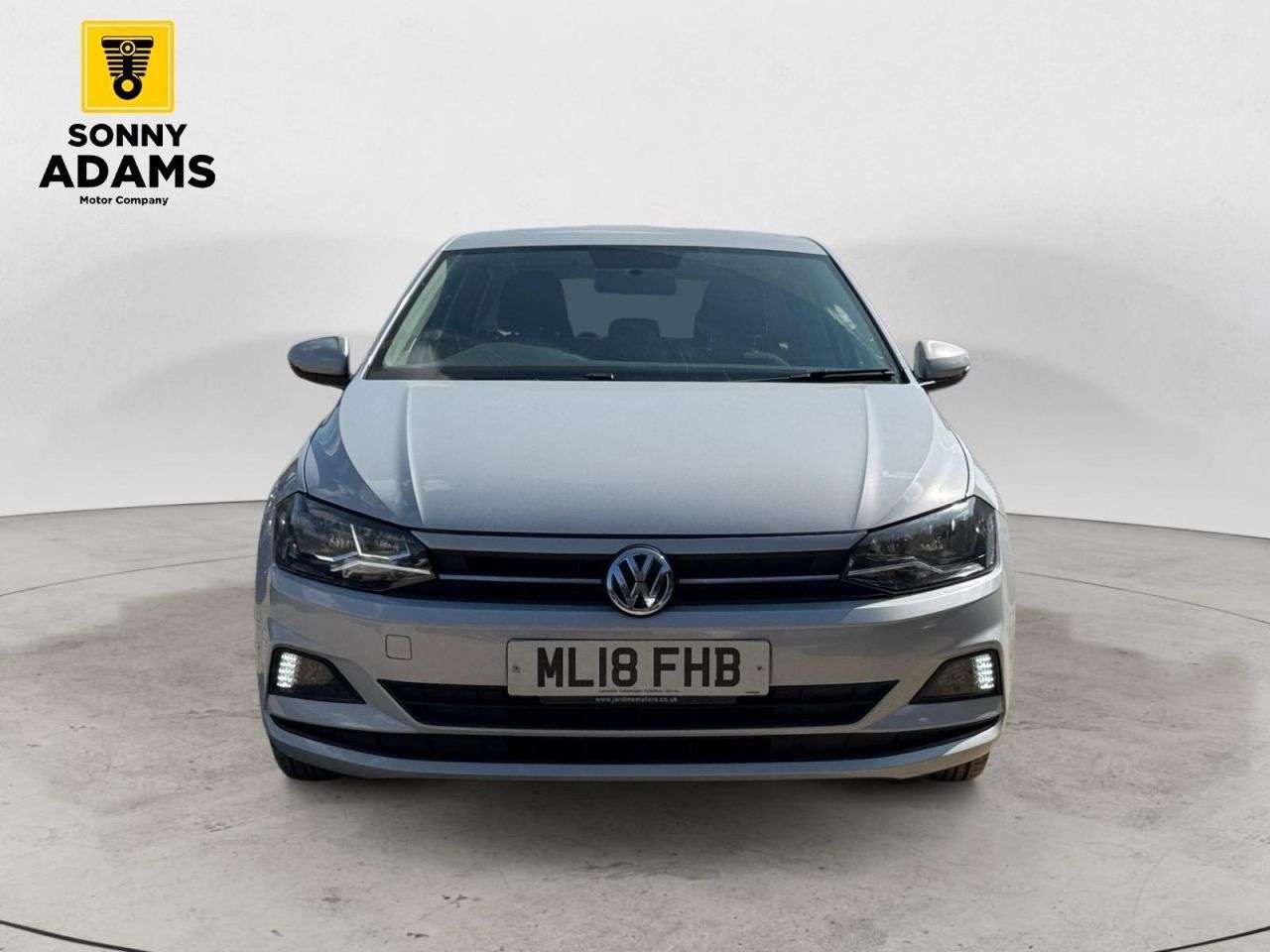 A 2018 VOLKSWAGEN POLO 1.0 SE Hatchback 5dr Petrol Manual Euro 6 (s/s) (65 ps) A 2018 VOLKSWAGEN POLO 1.0 SE Hatchback 5dr Petrol Manual Euro 6 (s/s) (65 ps)