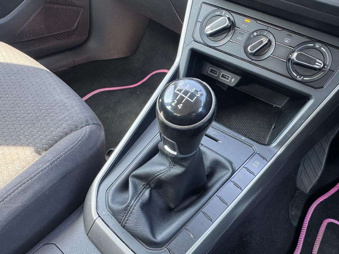 2018 VOLKSWAGEN POLO 2018 VOLKSWAGEN POLO