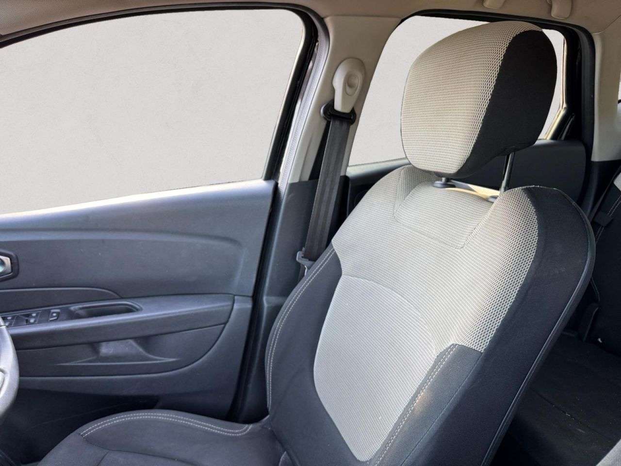 2018 RENAULT CAPTUR 2018 RENAULT CAPTUR