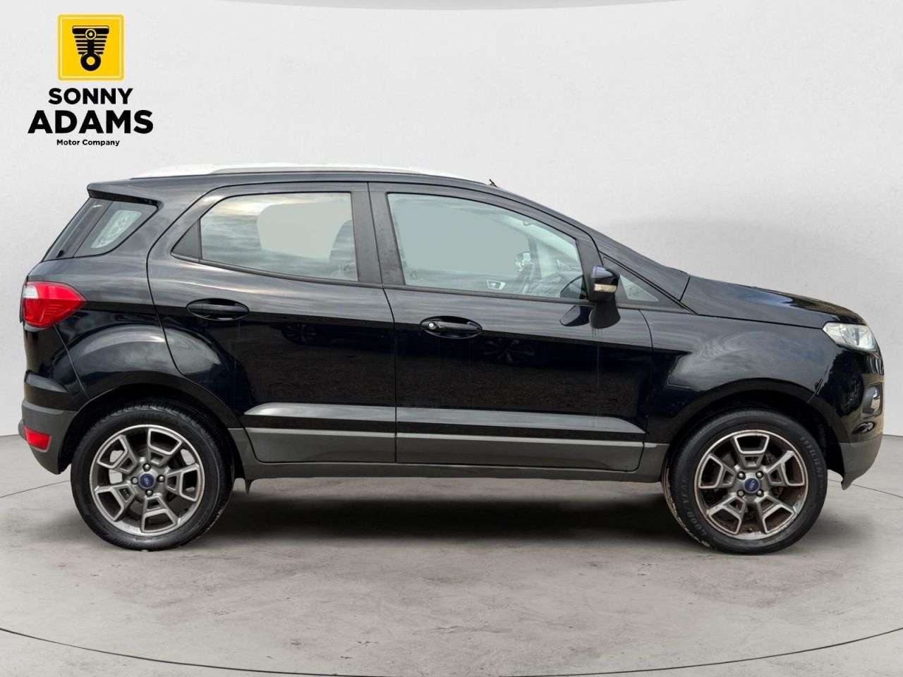 A 2015 FORD ECOSPORT 1.0T EcoBoost Titanium SUV 5dr Petrol Manual 2WD Euro 5 (s/s) (125 ps) A 2015 FORD ECOSPORT 1.0T EcoBoost Titanium SUV 5dr Petrol Manual 2WD Euro 5 (s/s) (125 ps)