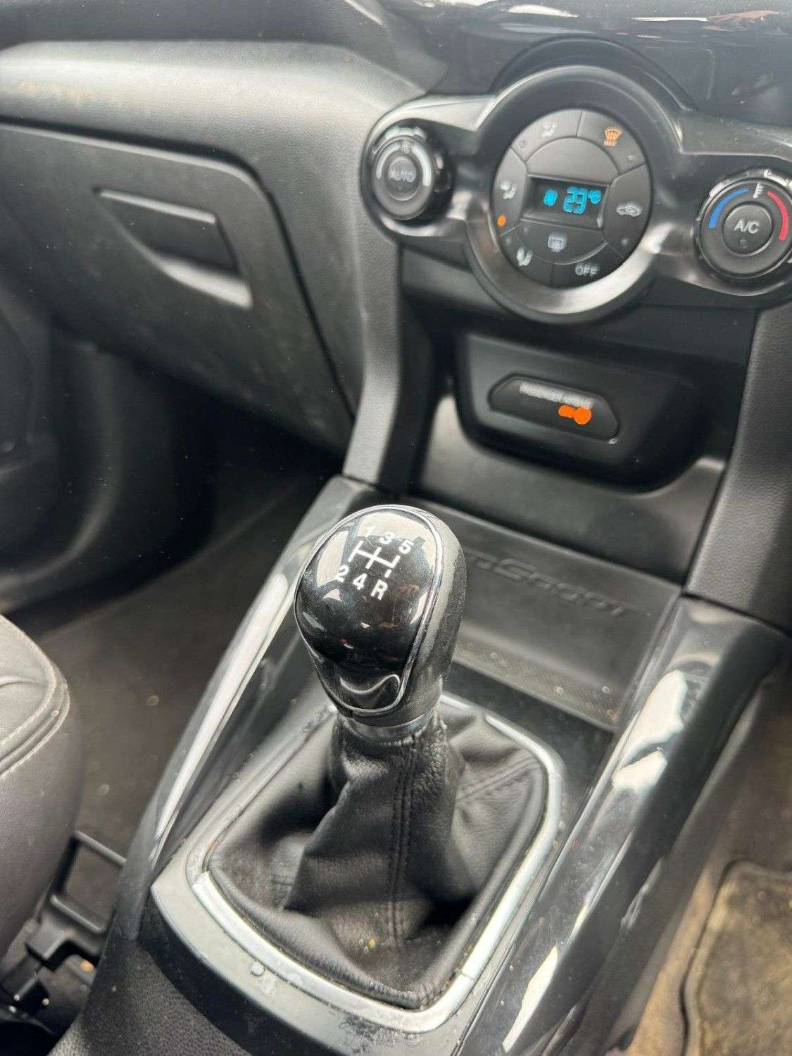 2015 FORD ECOSPORT 2015 FORD ECOSPORT