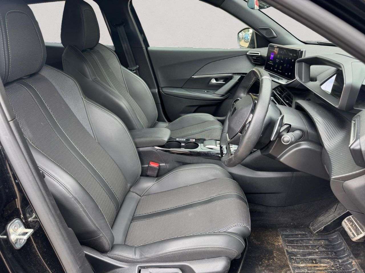 2024 PEUGEOT 2008 2024 PEUGEOT 2008
