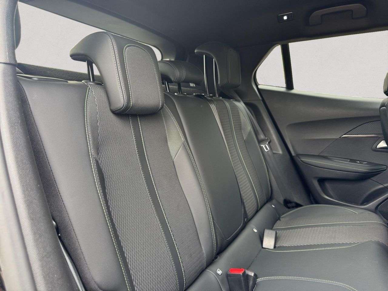 2024 PEUGEOT 2008 2024 PEUGEOT 2008