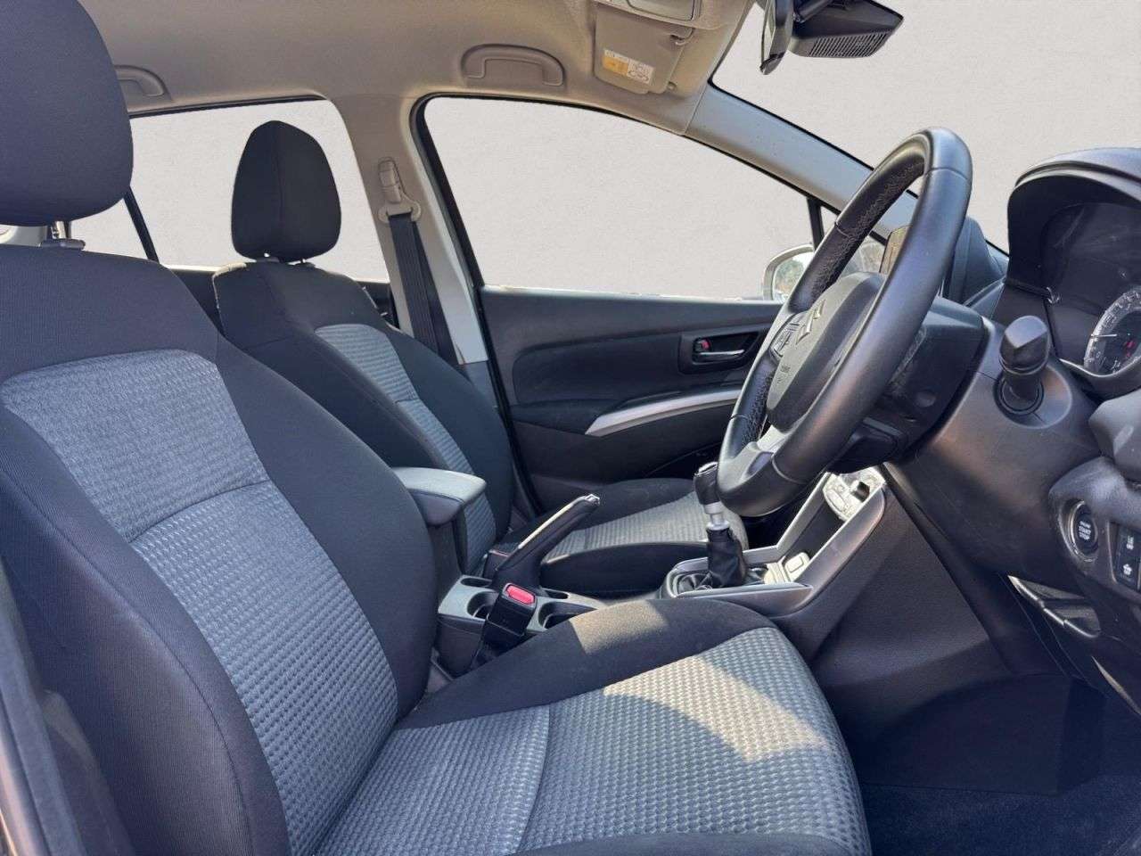 2023 SUZUKI S-CROSS 2023 SUZUKI S-CROSS