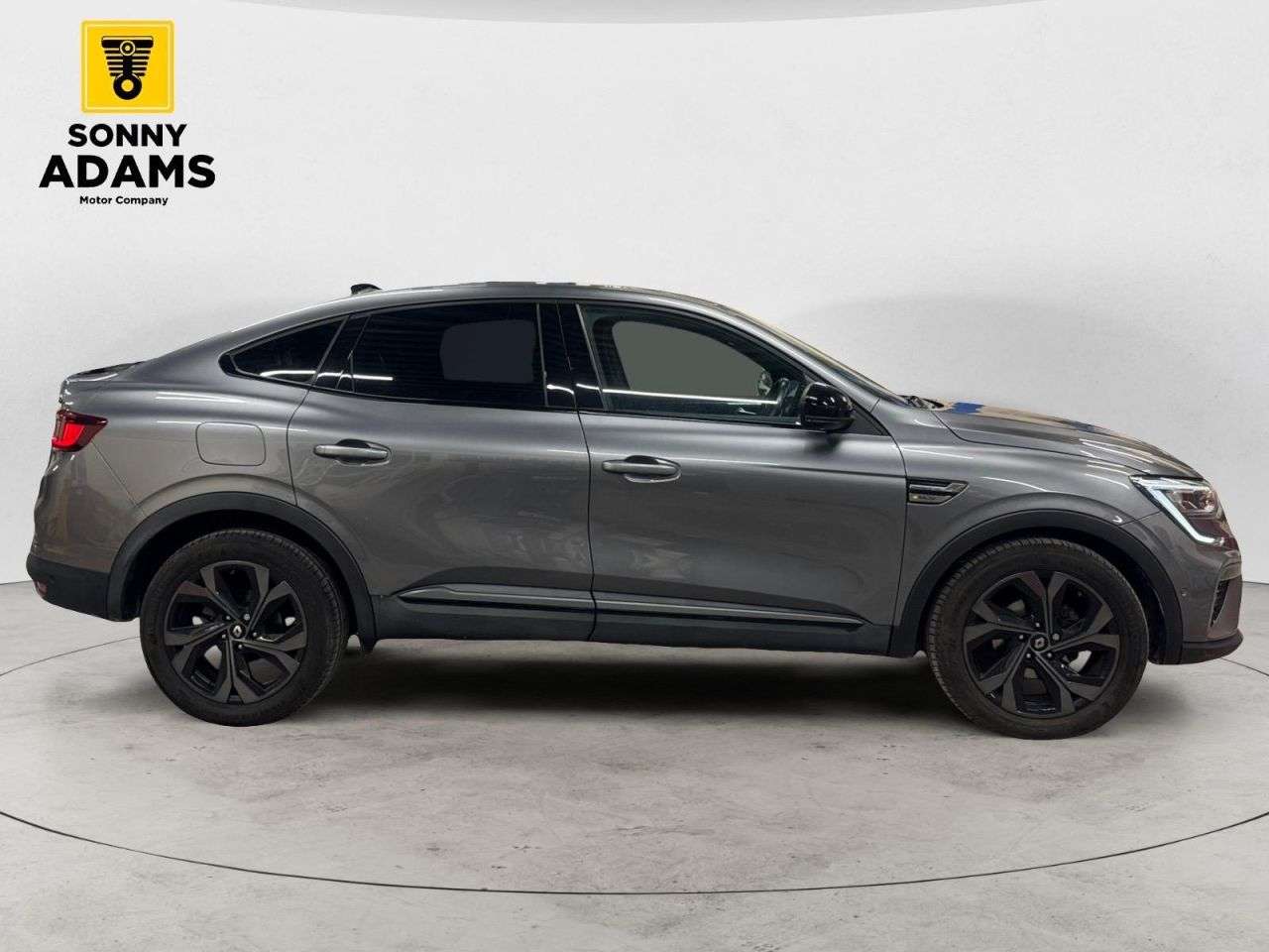 A 2023 RENAULT ARKANA 1.3 MHEV r.s. line SUV 5dr Petrol EDC 2WD Euro 6 (s/s) (140 ps) A 2023 RENAULT ARKANA 1.3 MHEV r.s. line SUV 5dr Petrol EDC 2WD Euro 6 (s/s) (140 ps)