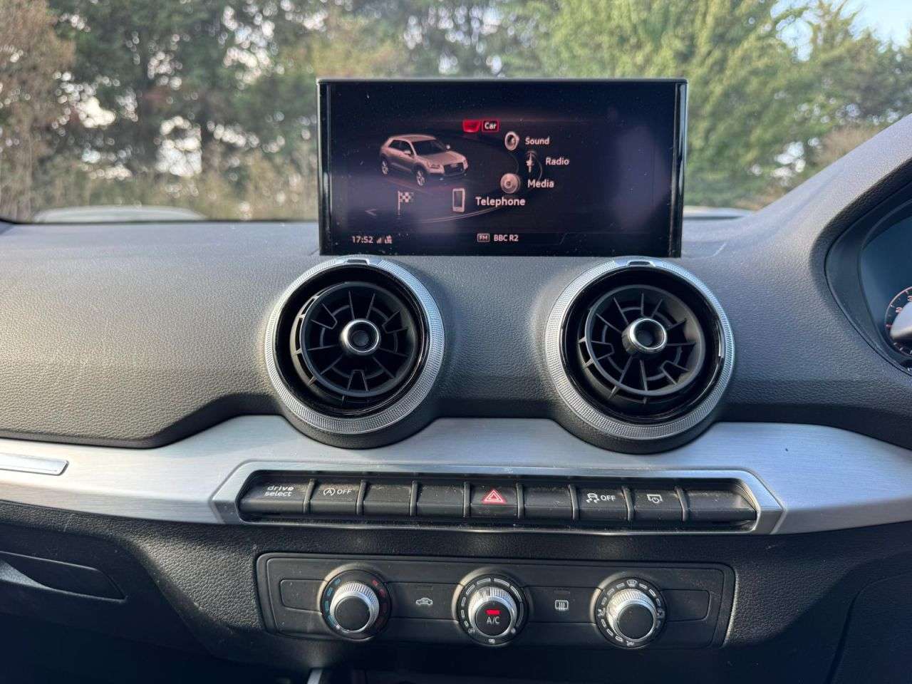 2023 AUDI Q2 2023 AUDI Q2