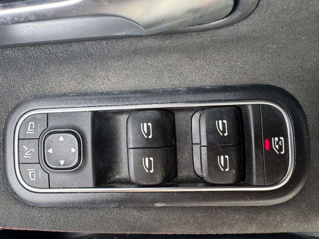 2021 MERCEDES-BENZ A CLASS 2021 MERCEDES-BENZ A CLASS