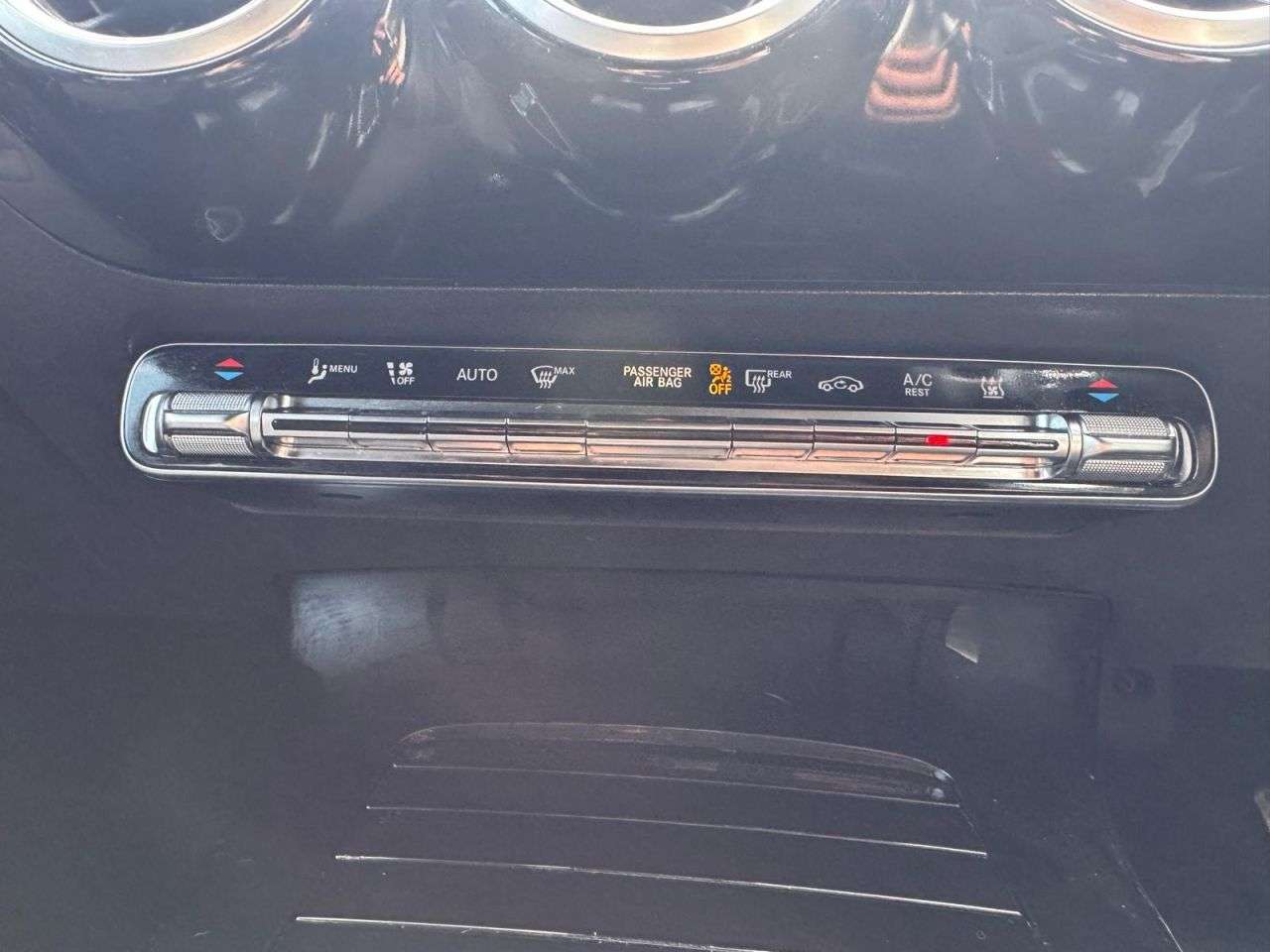 2021 MERCEDES-BENZ A CLASS 2021 MERCEDES-BENZ A CLASS