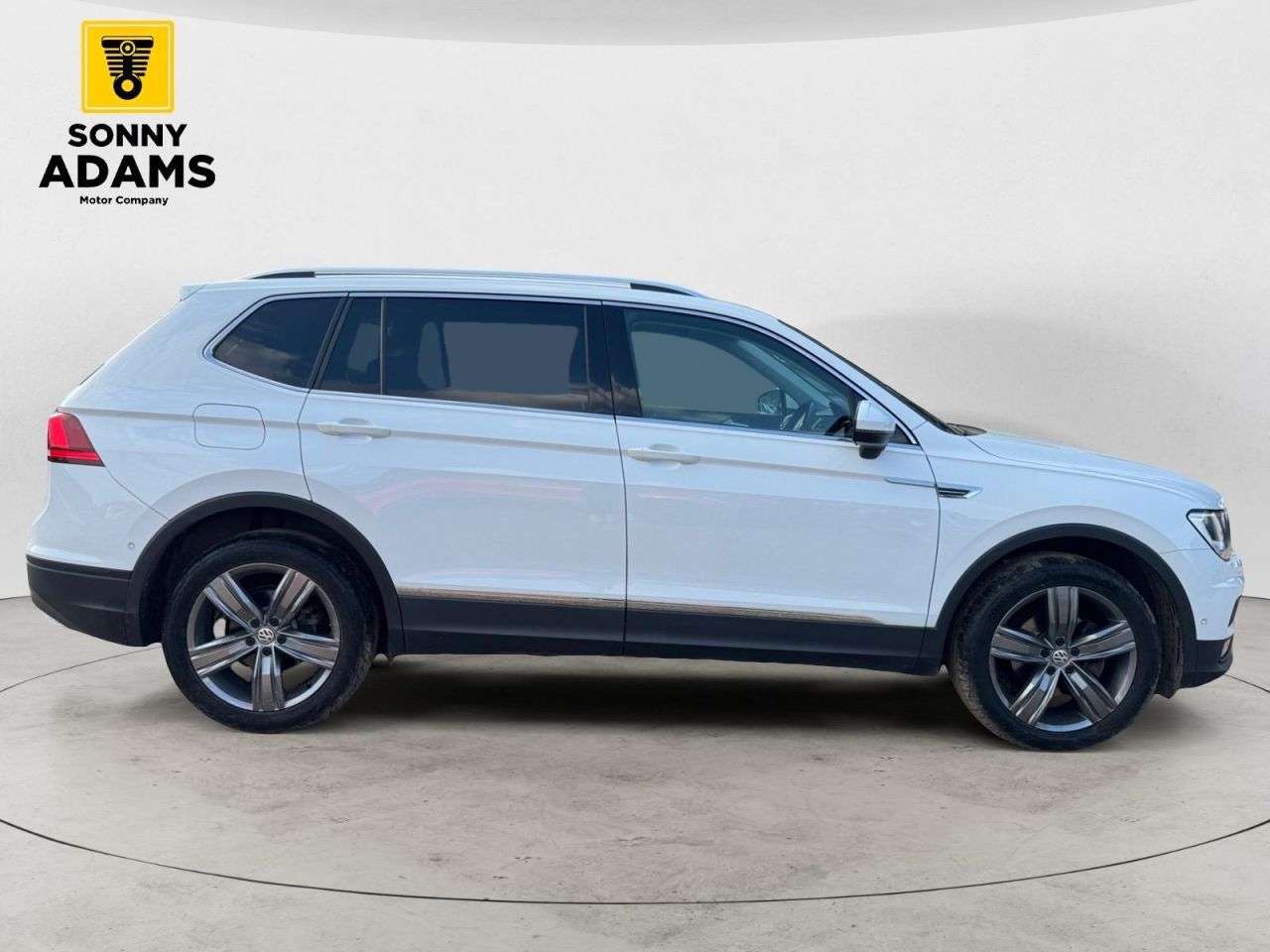 A 2019 VOLKSWAGEN TIGUAN ALLSPACE 1.5 TSI EVO Match SUV 5dr Petrol DSG Euro 6 (s/s) (150 ps) A 2019 VOLKSWAGEN TIGUAN ALLSPACE 1.5 TSI EVO Match SUV 5dr Petrol DSG Euro 6 (s/s) (150 ps)
