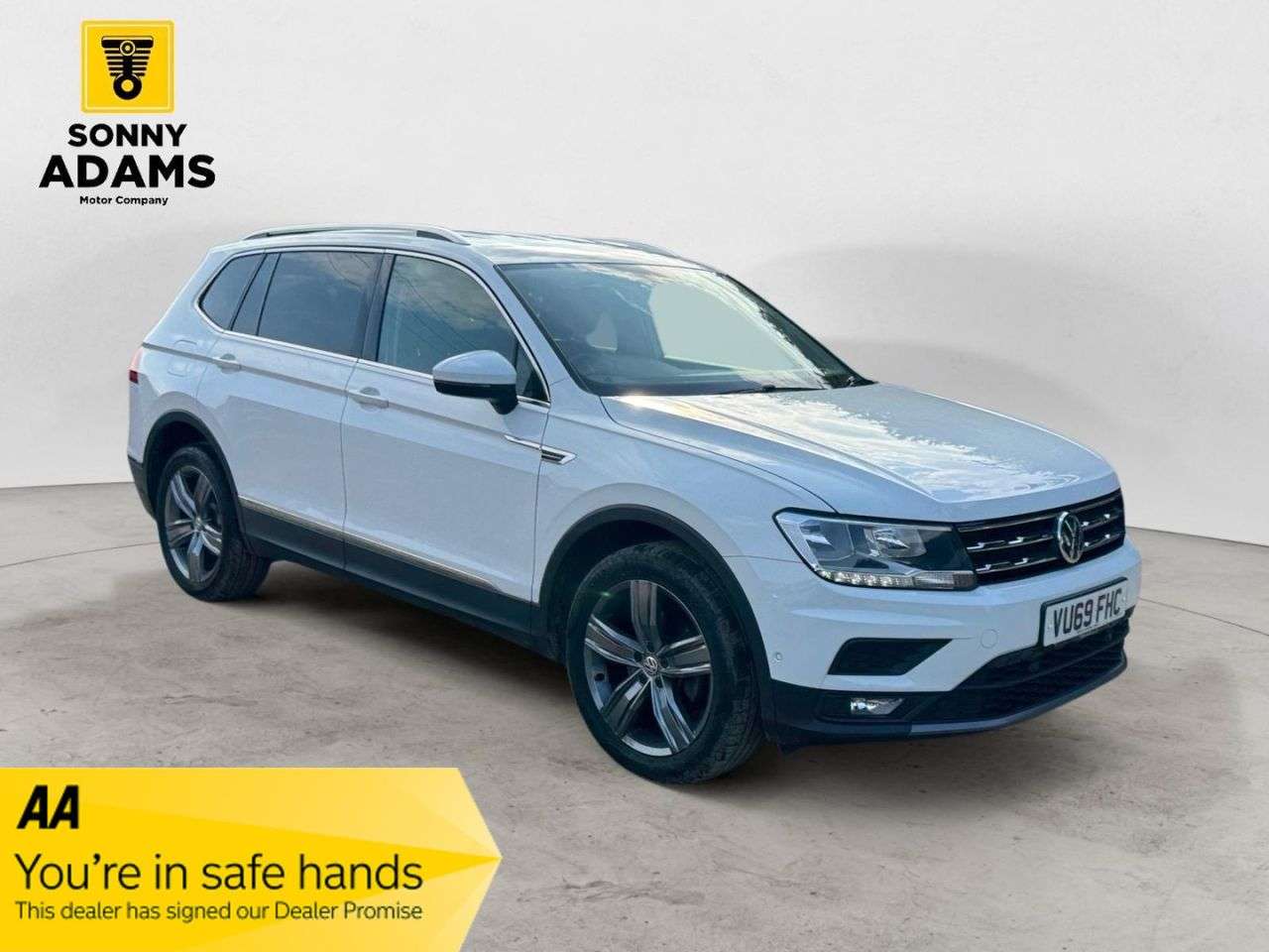 A 2019 VOLKSWAGEN TIGUAN ALLSPACE 1.5 TSI EVO Match SUV 5dr Petrol DSG Euro 6 (s/s) (150 ps) A 2019 VOLKSWAGEN TIGUAN ALLSPACE 1.5 TSI EVO Match SUV 5dr Petrol DSG Euro 6 (s/s) (150 ps)