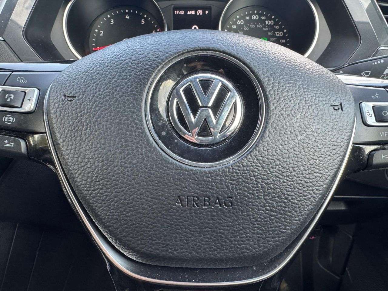 2019 VOLKSWAGEN TIGUAN ALLSPACE 2019 VOLKSWAGEN TIGUAN ALLSPACE