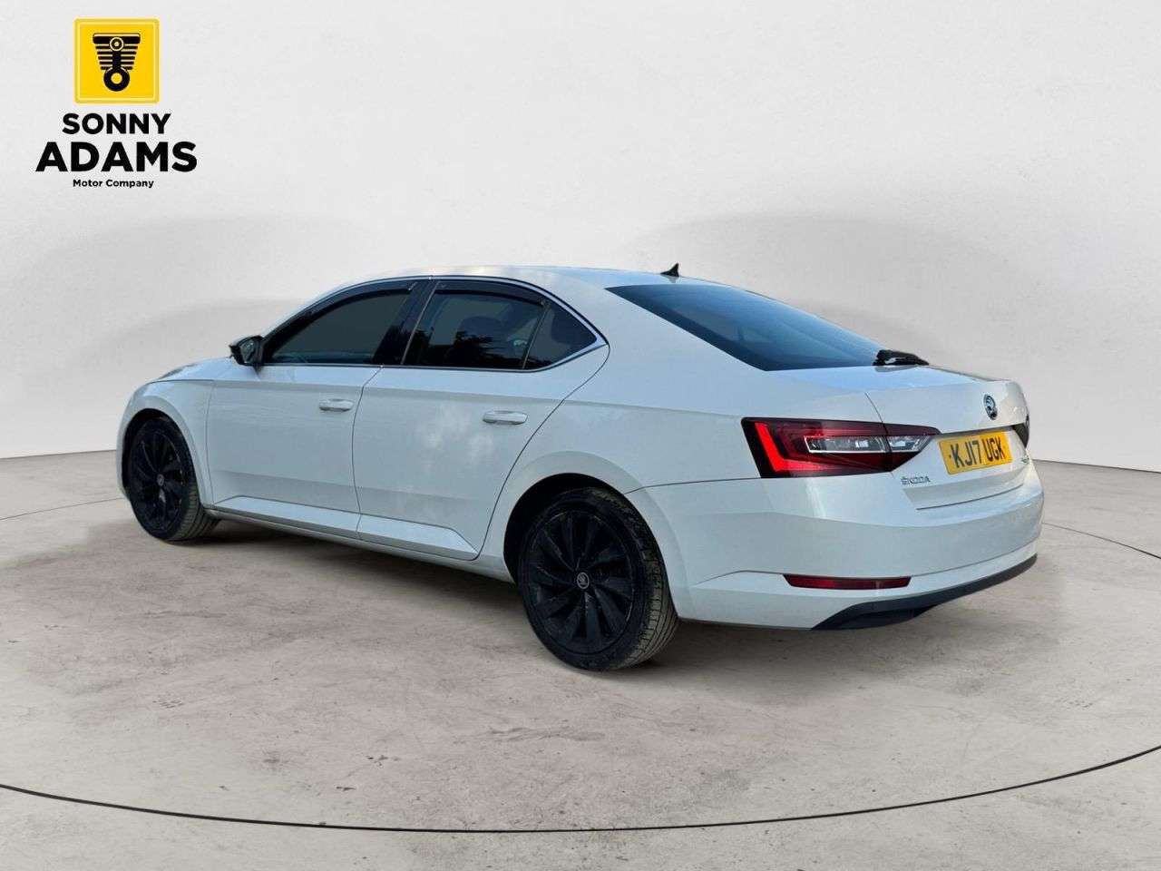 2017 SKODA SUPERB 2017 SKODA SUPERB