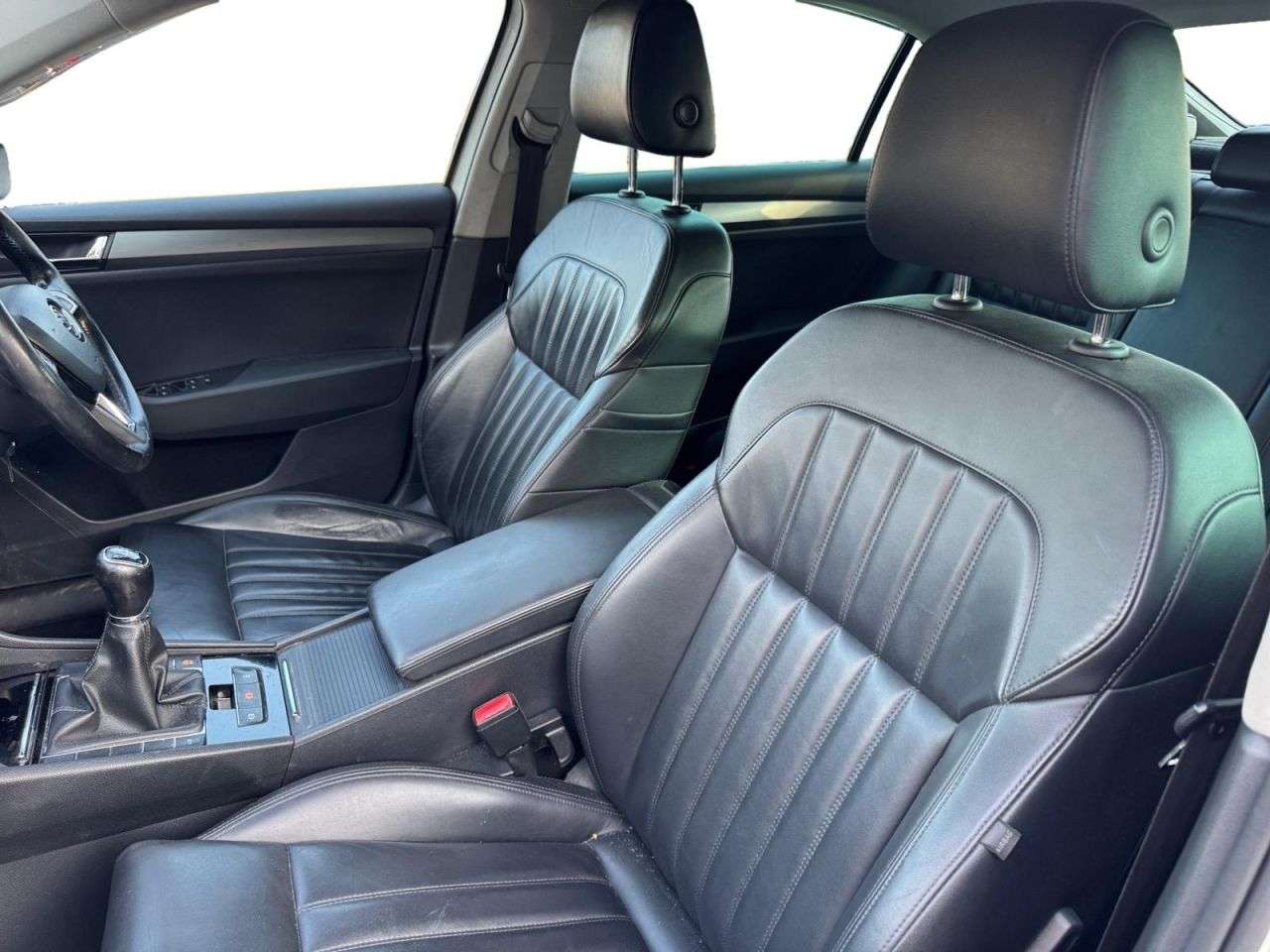 2017 SKODA SUPERB 2017 SKODA SUPERB