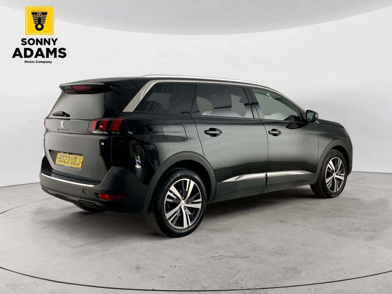 2023 PEUGEOT 5008 2023 PEUGEOT 5008