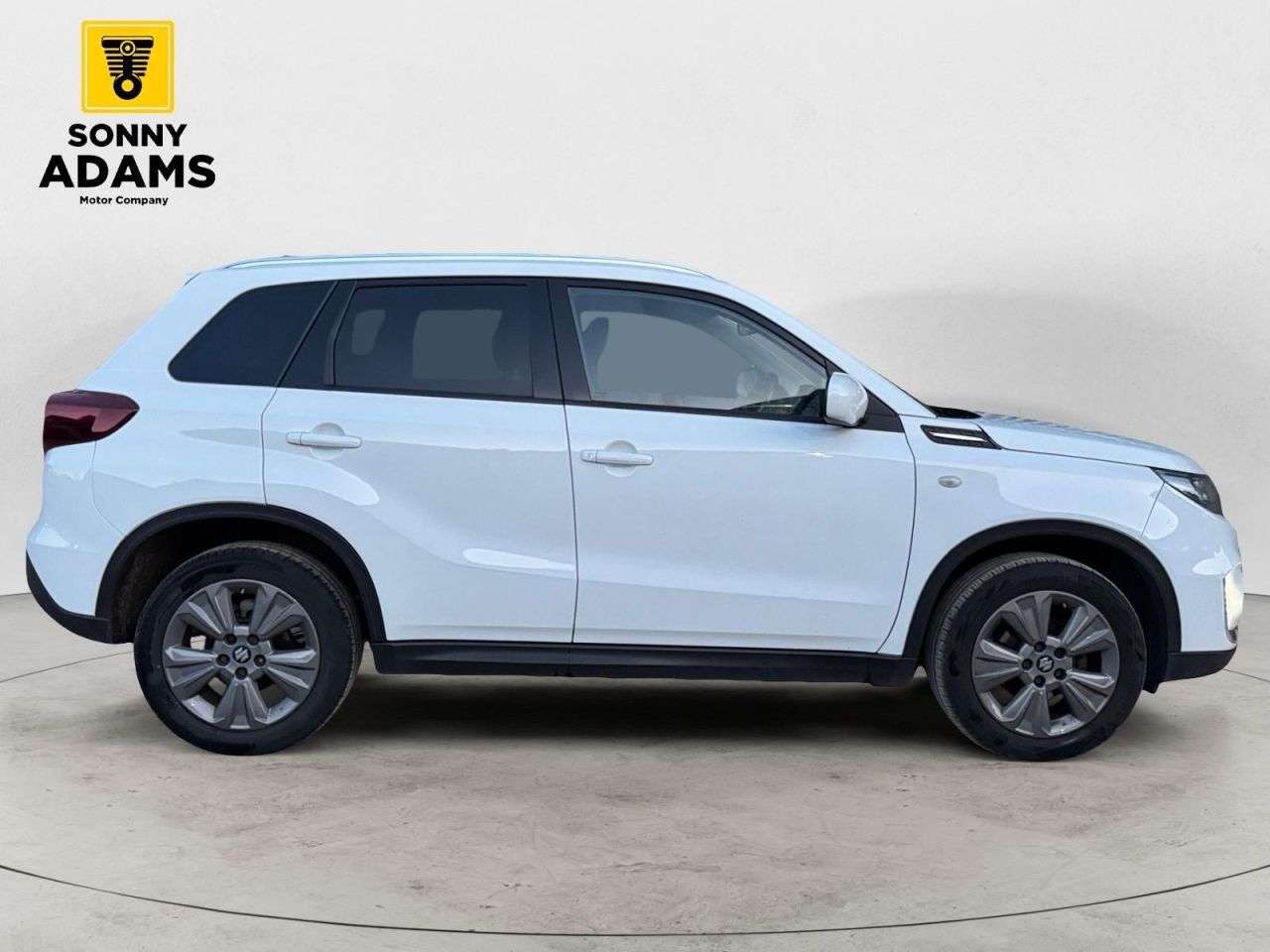 A 2023 SUZUKI VITARA 1.4 Boosterjet MHEV SZ-T SUV 5dr Petrol Hybrid Manual Euro 6 (s/s) (129 ps) A 2023 SUZUKI VITARA 1.4 Boosterjet MHEV SZ-T SUV 5dr Petrol Hybrid Manual Euro 6 (s/s) (129 ps)
