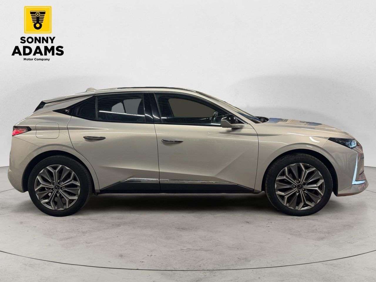 A 2023 DS AUTOMOBILES DS 4 1.2 PureTech Trocadero Hatchback 5dr Petrol EAT8 Euro 6 (s/s) (130 ps) A 2023 DS AUTOMOBILES DS 4 1.2 PureTech Trocadero Hatchback 5dr Petrol EAT8 Euro 6 (s/s) (130 ps)
