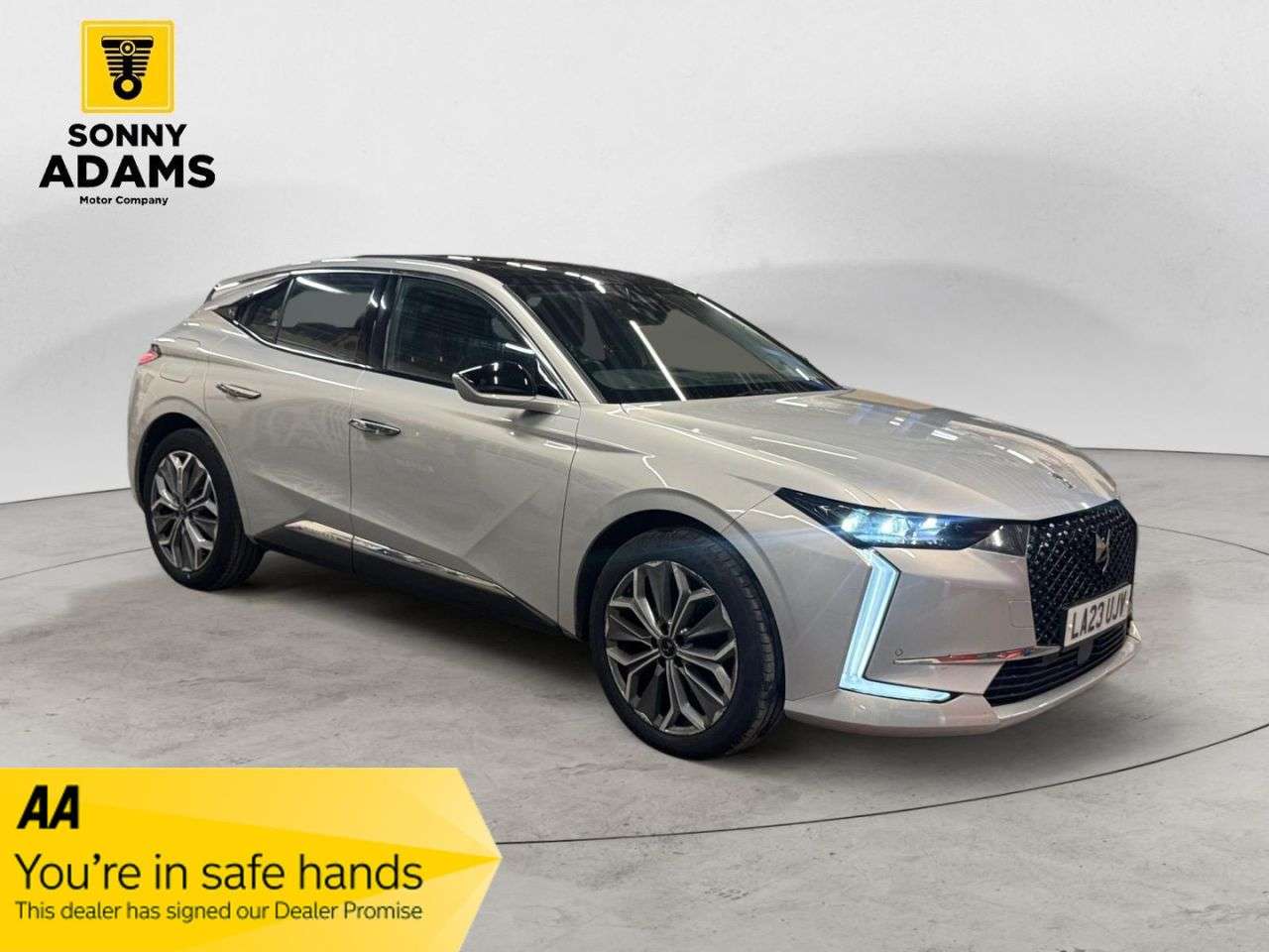 A 2023 DS AUTOMOBILES DS 4 1.2 PureTech Trocadero Hatchback 5dr Petrol EAT8 Euro 6 (s/s) (130 ps) A 2023 DS AUTOMOBILES DS 4 1.2 PureTech Trocadero Hatchback 5dr Petrol EAT8 Euro 6 (s/s) (130 ps)