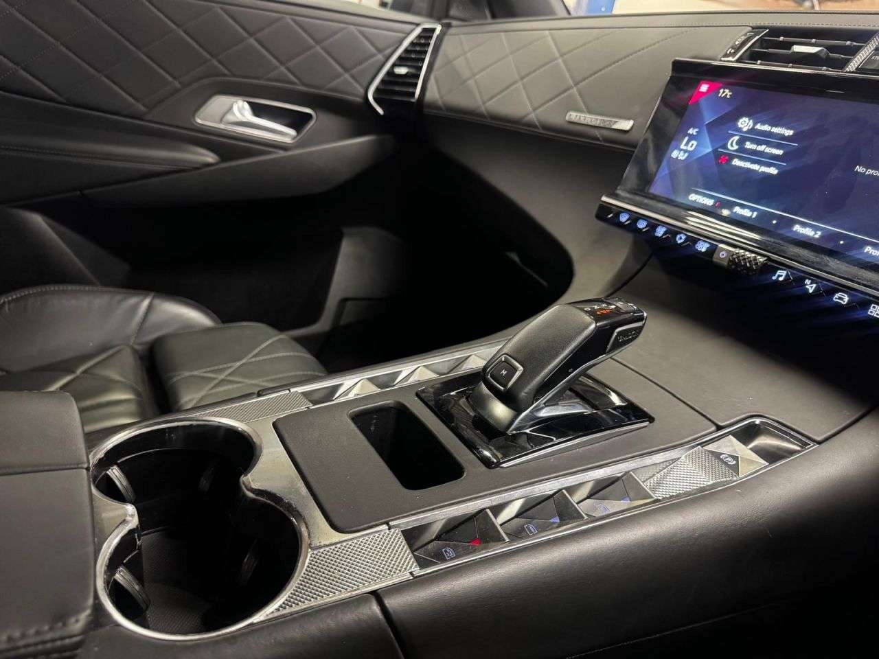2019 DS AUTOMOBILES DS 7 CROSSBACK 2019 DS AUTOMOBILES DS 7 CROSSBACK