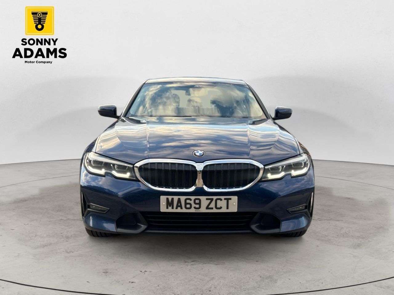 A 2019 BMW 3 SERIES 2.0 330e 12kWh Sport Pro Saloon 4dr Petrol Plug-in Hybrid Auto Euro 6 (s/s) A 2019 BMW 3 SERIES 2.0 330e 12kWh Sport Pro Saloon 4dr Petrol Plug-in Hybrid Auto Euro 6 (s/s)