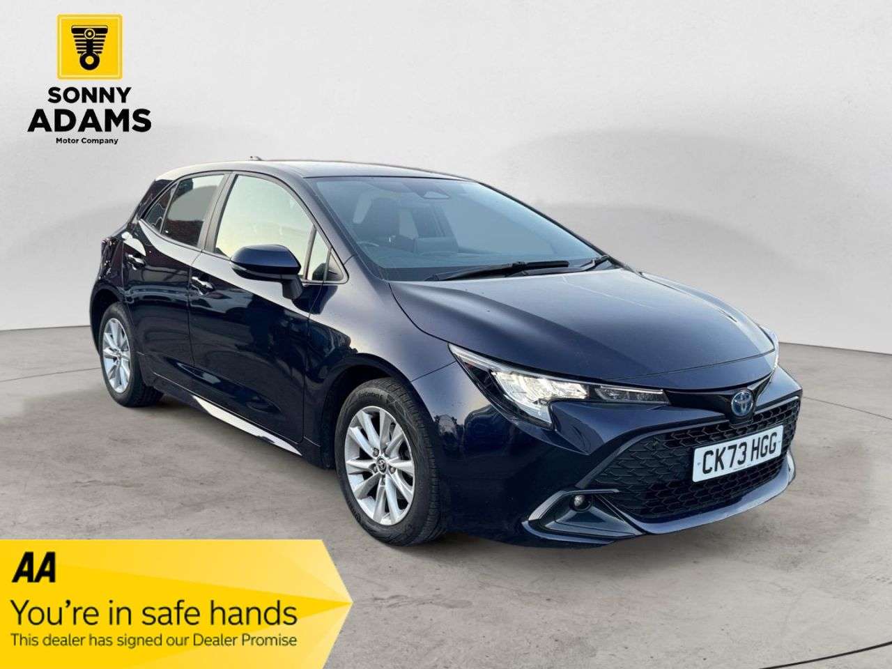 A 2023 TOYOTA COROLLA 1.8 VVT-h Icon Hatchback 5dr Petrol Hybrid CVT Euro 6 (s/s) (140 ps) A 2023 TOYOTA COROLLA 1.8 VVT-h Icon Hatchback 5dr Petrol Hybrid CVT Euro 6 (s/s) (140 ps)