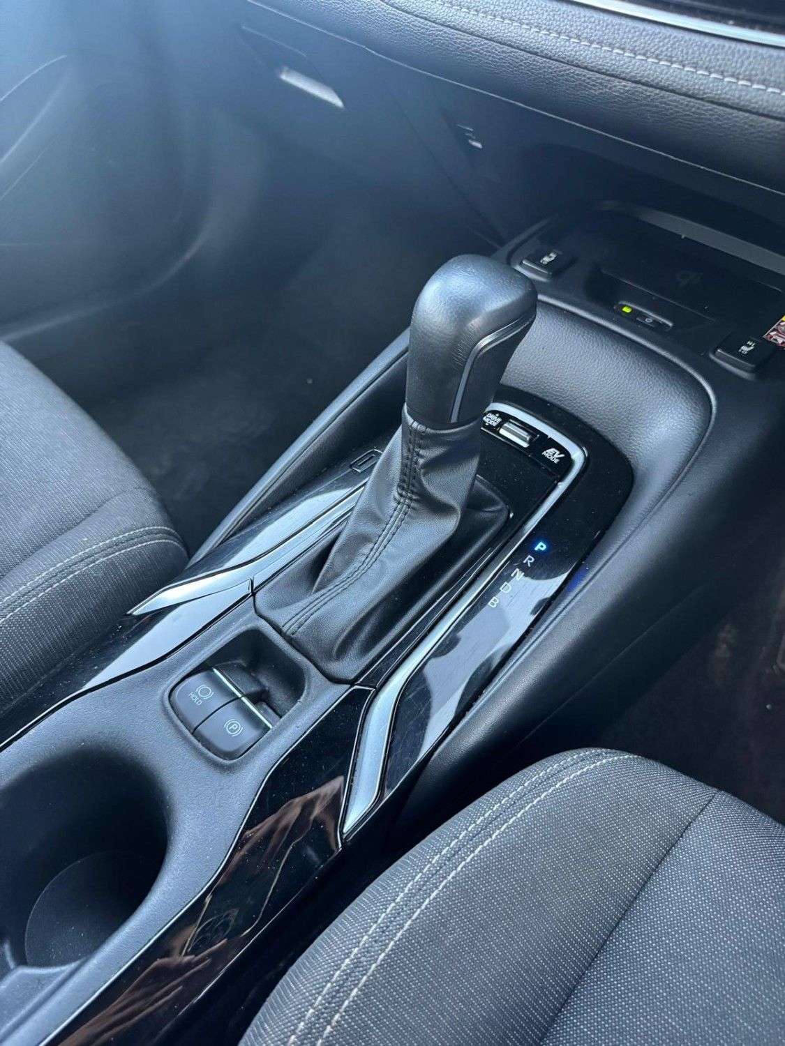 2023 TOYOTA COROLLA 2023 TOYOTA COROLLA
