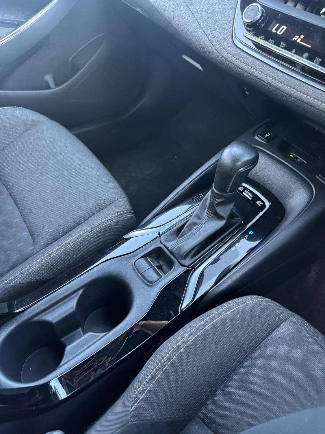 2023 TOYOTA COROLLA 2023 TOYOTA COROLLA