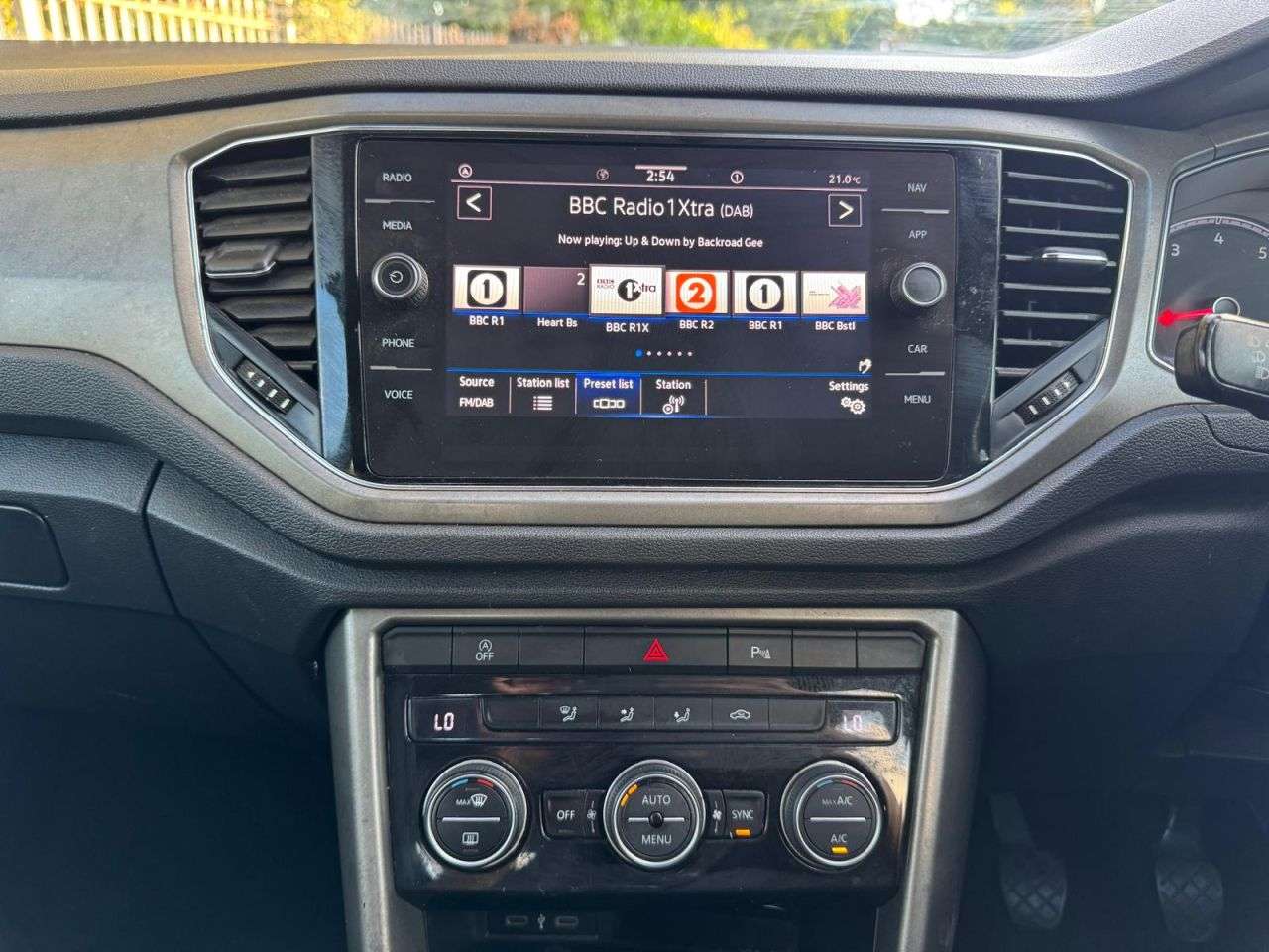 2021 VOLKSWAGEN T-ROC 2021 VOLKSWAGEN T-ROC