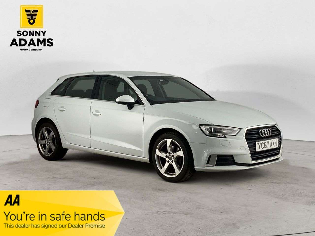 A 2017 AUDI A3 1.0 TFSI Sport Sportback 5dr Petrol Manual Euro 6 (s/s) (116 ps) A 2017 AUDI A3 1.0 TFSI Sport Sportback 5dr Petrol Manual Euro 6 (s/s) (116 ps)