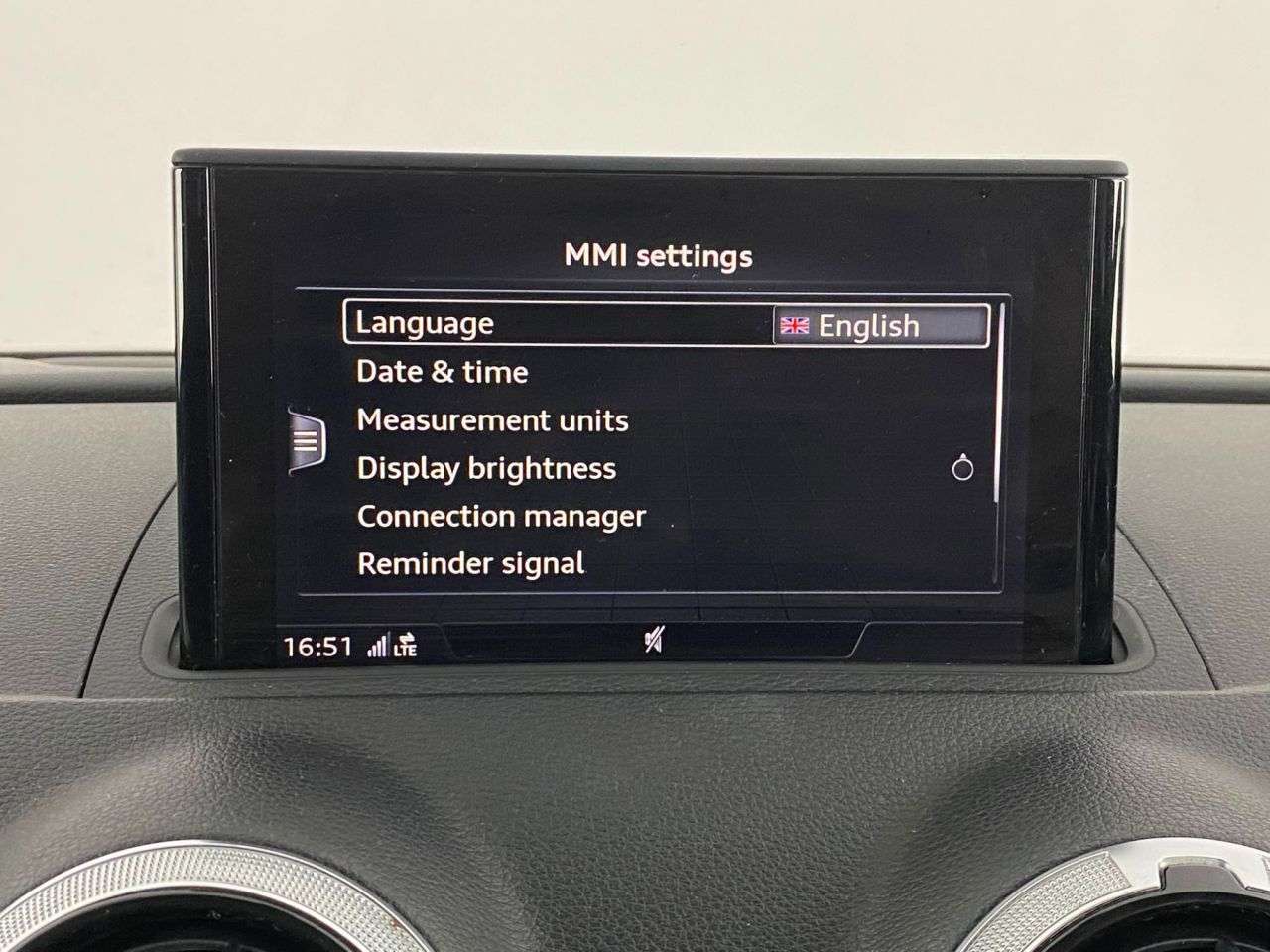2017 AUDI A3 2017 AUDI A3