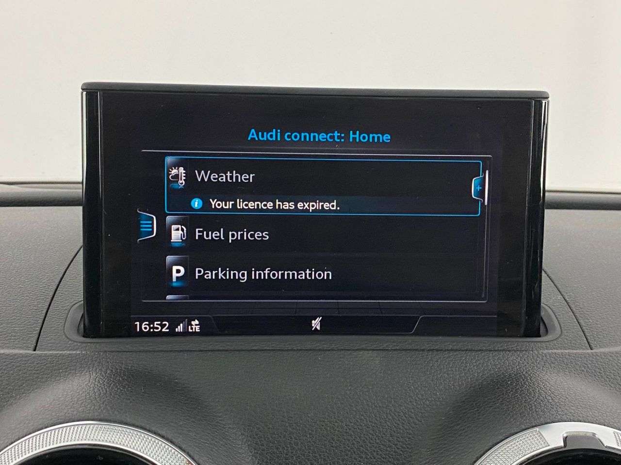 2017 AUDI A3 2017 AUDI A3