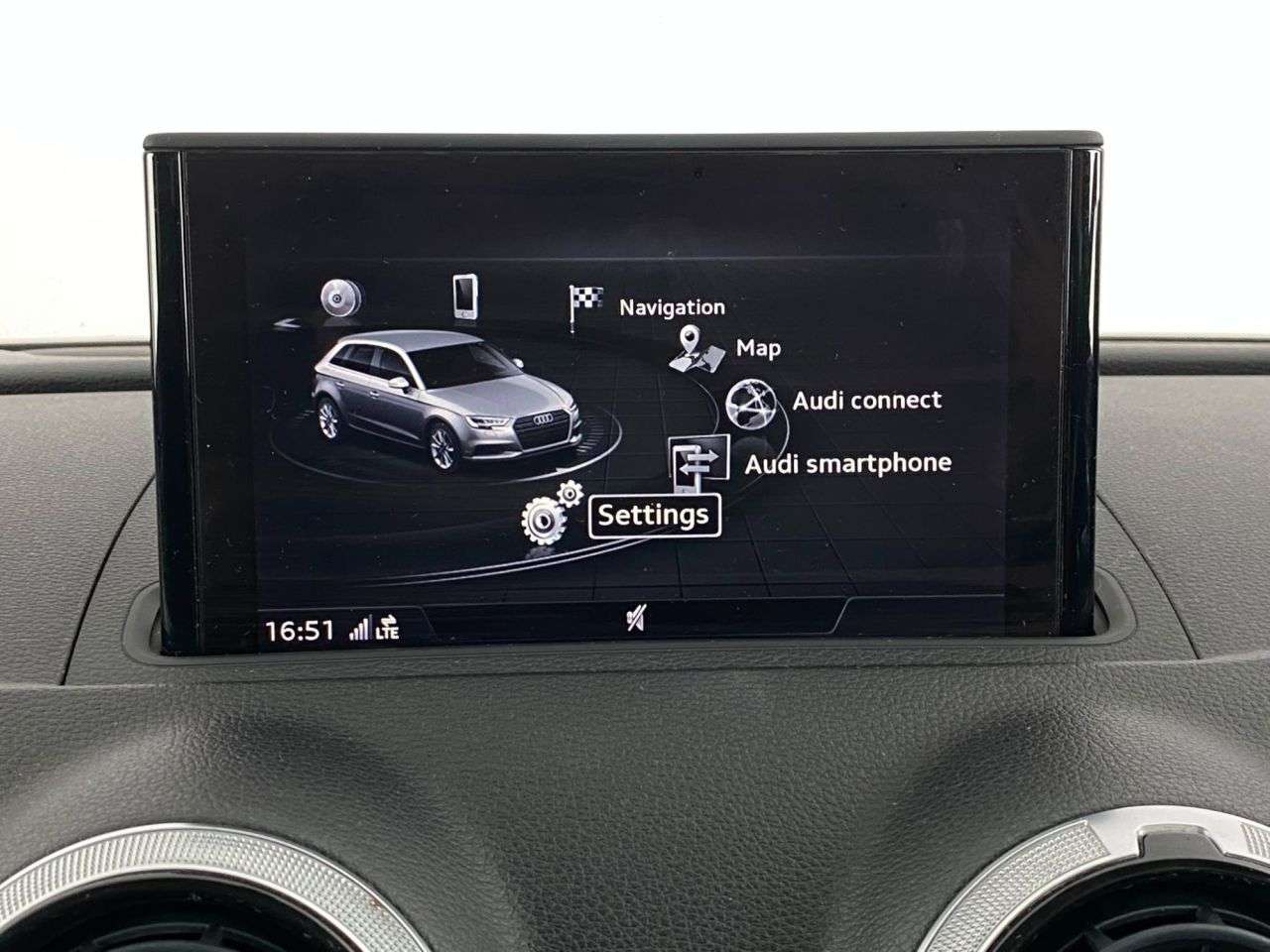 2017 AUDI A3 2017 AUDI A3