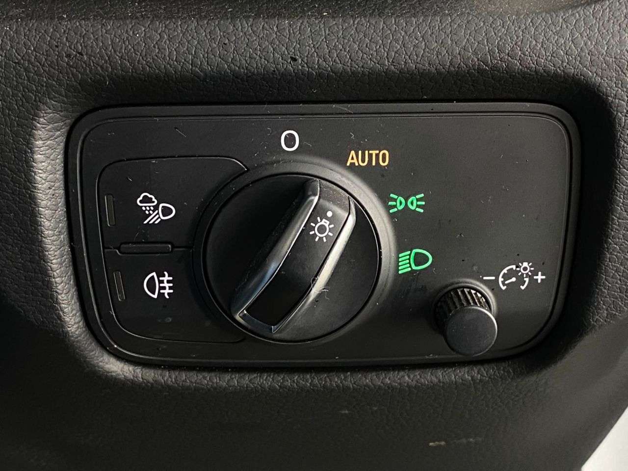 2017 AUDI A3 2017 AUDI A3