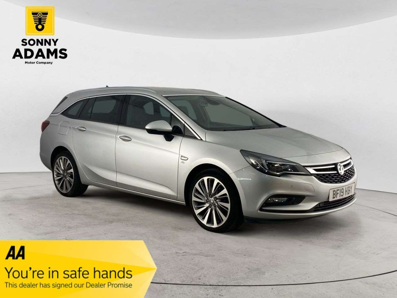 A 2019 VAUXHALL ASTRA 1.4i Turbo Elite Nav Sports Tourer 5dr Petrol Manual Euro 6 (150 ps) A 2019 VAUXHALL ASTRA 1.4i Turbo Elite Nav Sports Tourer 5dr Petrol Manual Euro 6 (150 ps)