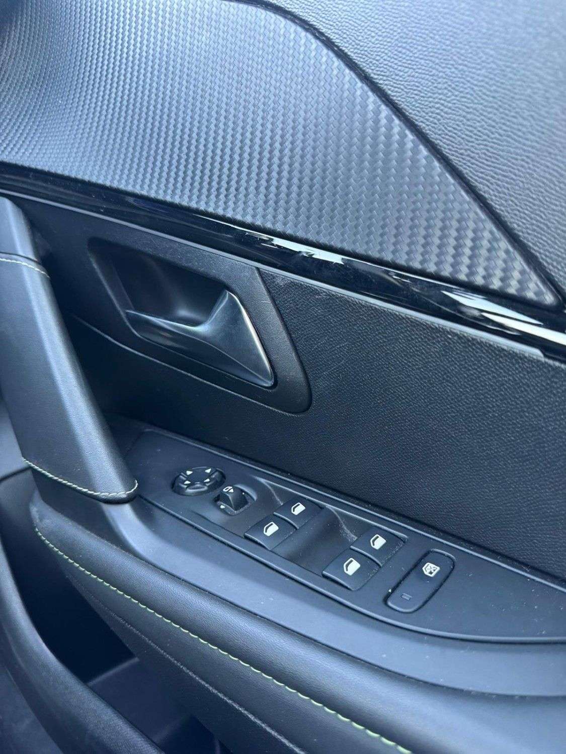 2020 PEUGEOT 208 2020 PEUGEOT 208