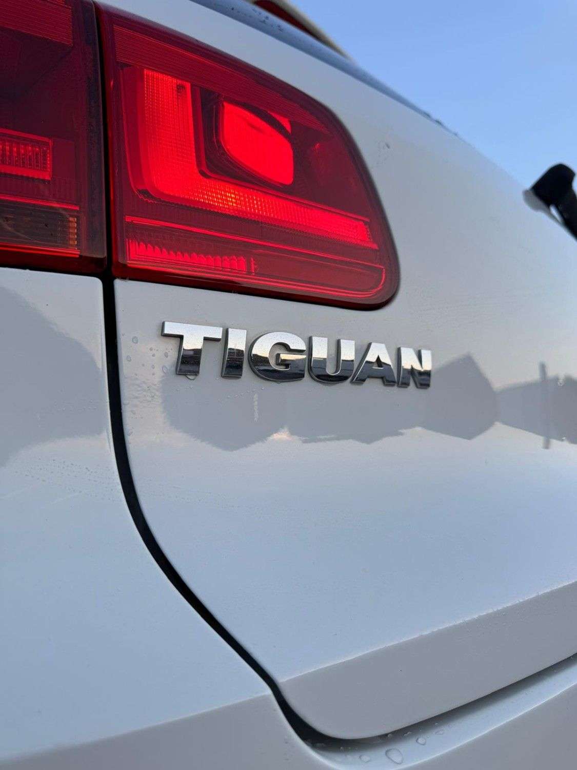 2015 VOLKSWAGEN TIGUAN 2015 VOLKSWAGEN TIGUAN