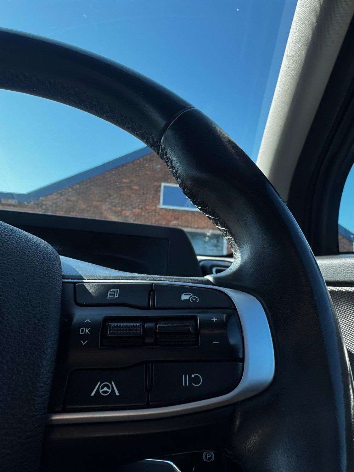 2023 KIA SPORTAGE 2023 KIA SPORTAGE
