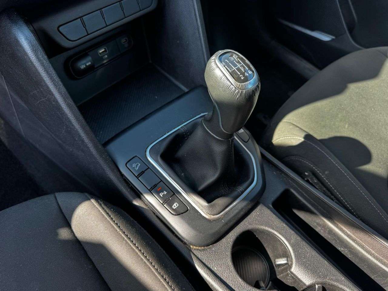 2023 KIA SPORTAGE 2023 KIA SPORTAGE