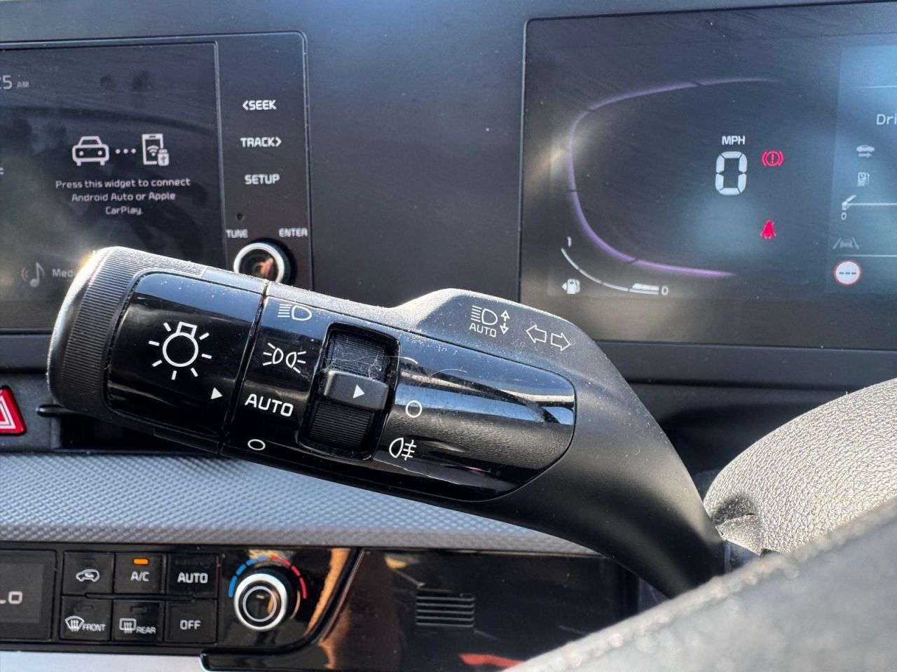 2023 KIA SPORTAGE 2023 KIA SPORTAGE