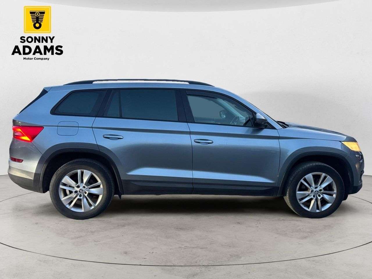 A 2018 SKODA KODIAQ 2.0 TDI SE Technology SUV 5dr Diesel DSG Euro 6 (s/s) (5 Seat) (150 ps) A 2018 SKODA KODIAQ 2.0 TDI SE Technology SUV 5dr Diesel DSG Euro 6 (s/s) (5 Seat) (150 ps)