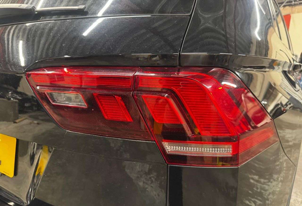 2021 VOLKSWAGEN TIGUAN ALLSPACE 2021 VOLKSWAGEN TIGUAN ALLSPACE