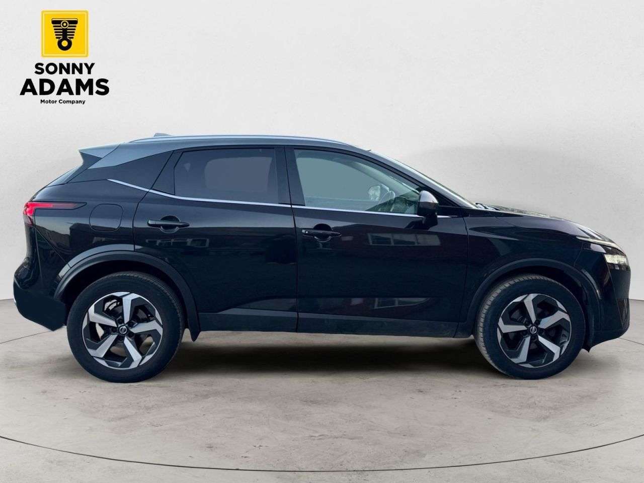 A 2021 NISSAN QASHQAI 1.3 DIG-T MHEV N-Connecta SUV 5dr Petrol Hybrid Manual Euro 6 (s/s) (140 ps A 2021 NISSAN QASHQAI 1.3 DIG-T MHEV N-Connecta SUV 5dr Petrol Hybrid Manual Euro 6 (s/s) (140 ps
