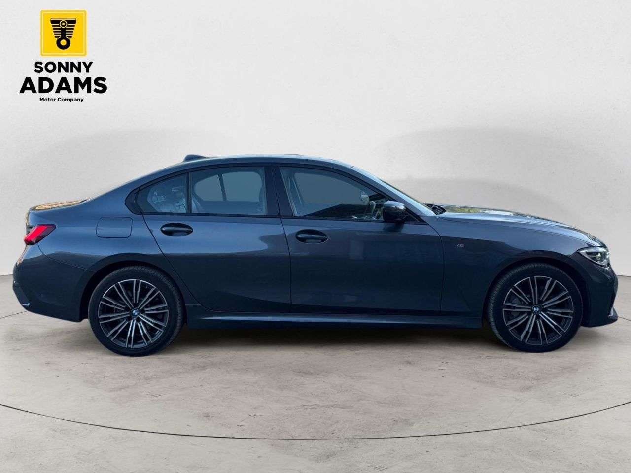 A 2019 BMW 3 SERIES 2.0 330e 12kWh M Sport Saloon 4dr Petrol Plug-in Hybrid Auto Euro 6 (s/s) ( A 2019 BMW 3 SERIES 2.0 330e 12kWh M Sport Saloon 4dr Petrol Plug-in Hybrid Auto Euro 6 (s/s) (